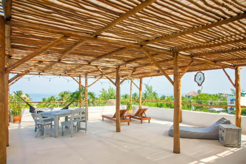 Holbox Deluxe Apartments Exterior photo